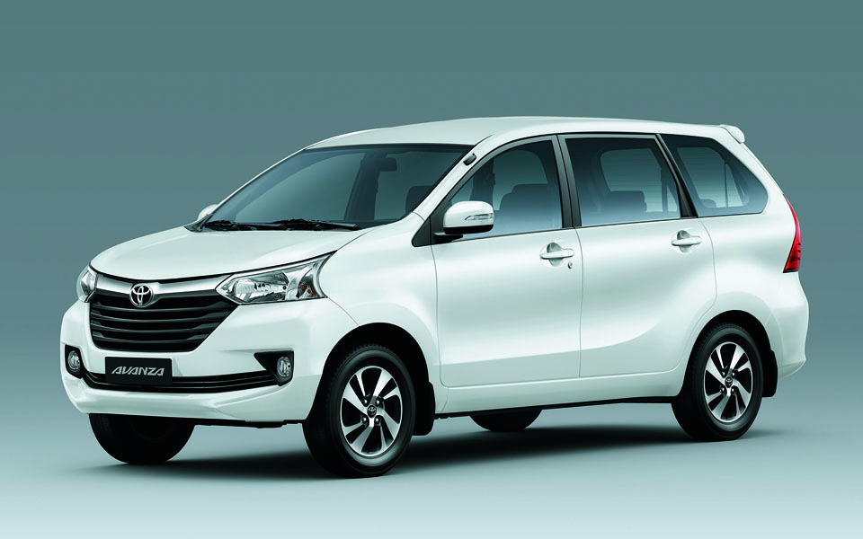 تويوتا افانزا toyota avanza 2017 مواصفات و مميزات و عيوب و أسعار