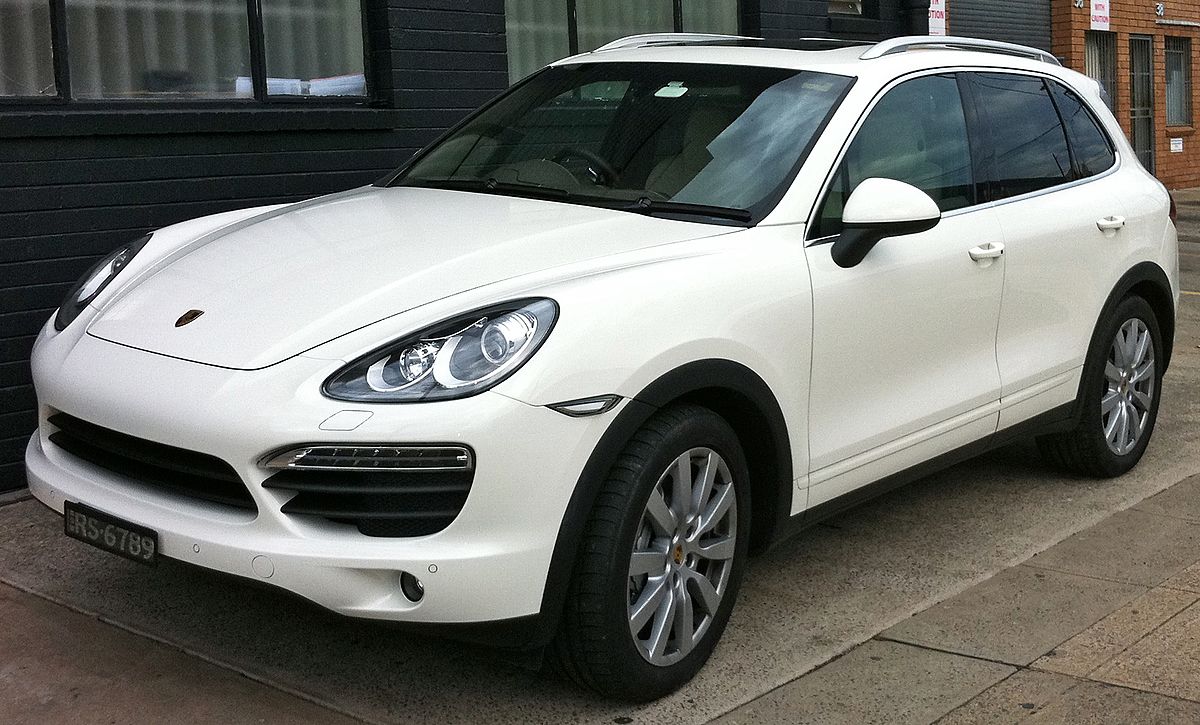 بورش كايين Porsche Cayenne 2017 مميزات و عيوب و مواصفات و أسعار