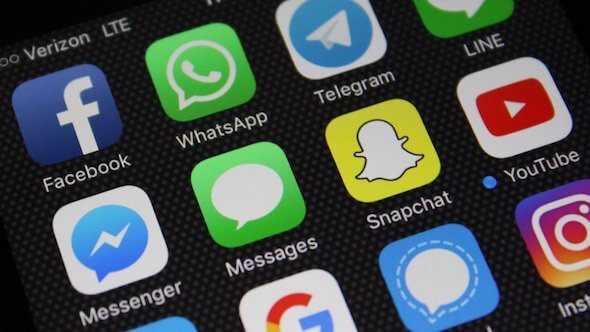 برنامج تعارف للايفون