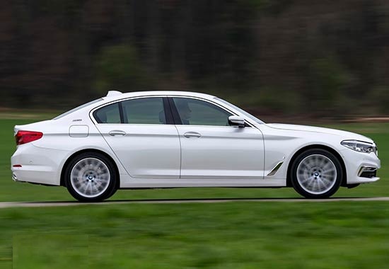 سيارة بي إم دبليو 530i 2019 مميزات وعيوب وأسعار ومواصفات