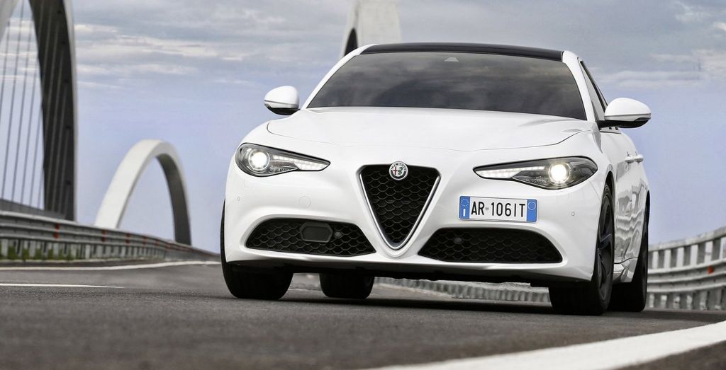 2789_Alfa_Romeo-Giulia-2016-1280-13-large