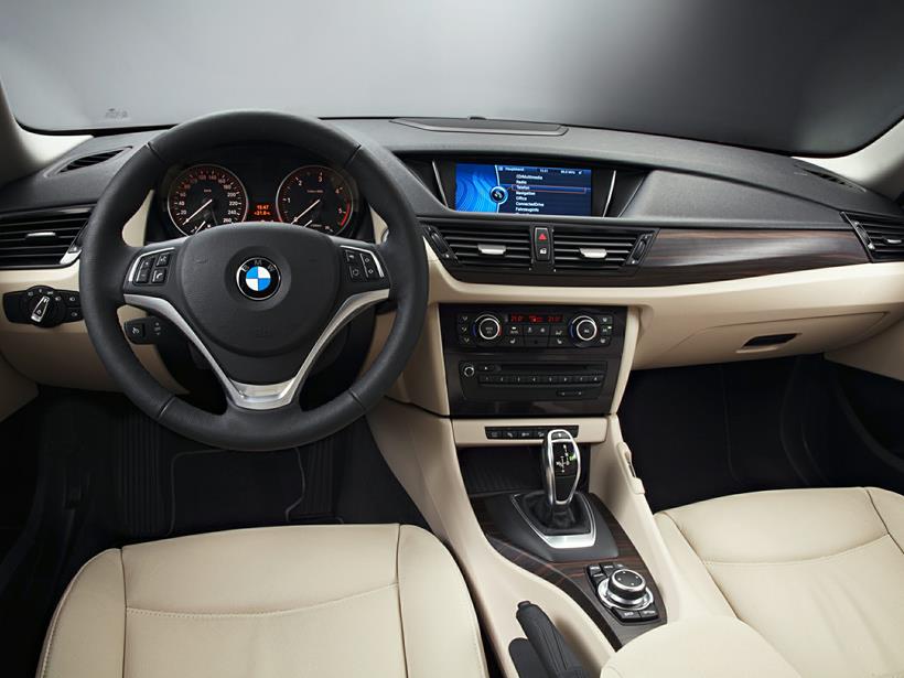 بي ام دبليو BMW X1 2017