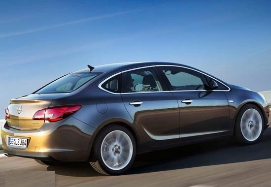سيارة أوبل استرا 2020 مميزات وعيوب وأسعار ومواصفات