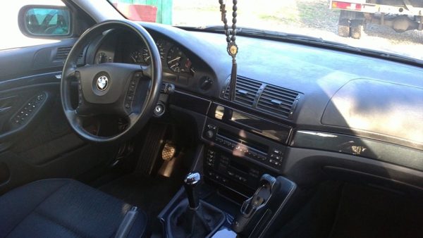 بي إم دبليو BMW 520I 